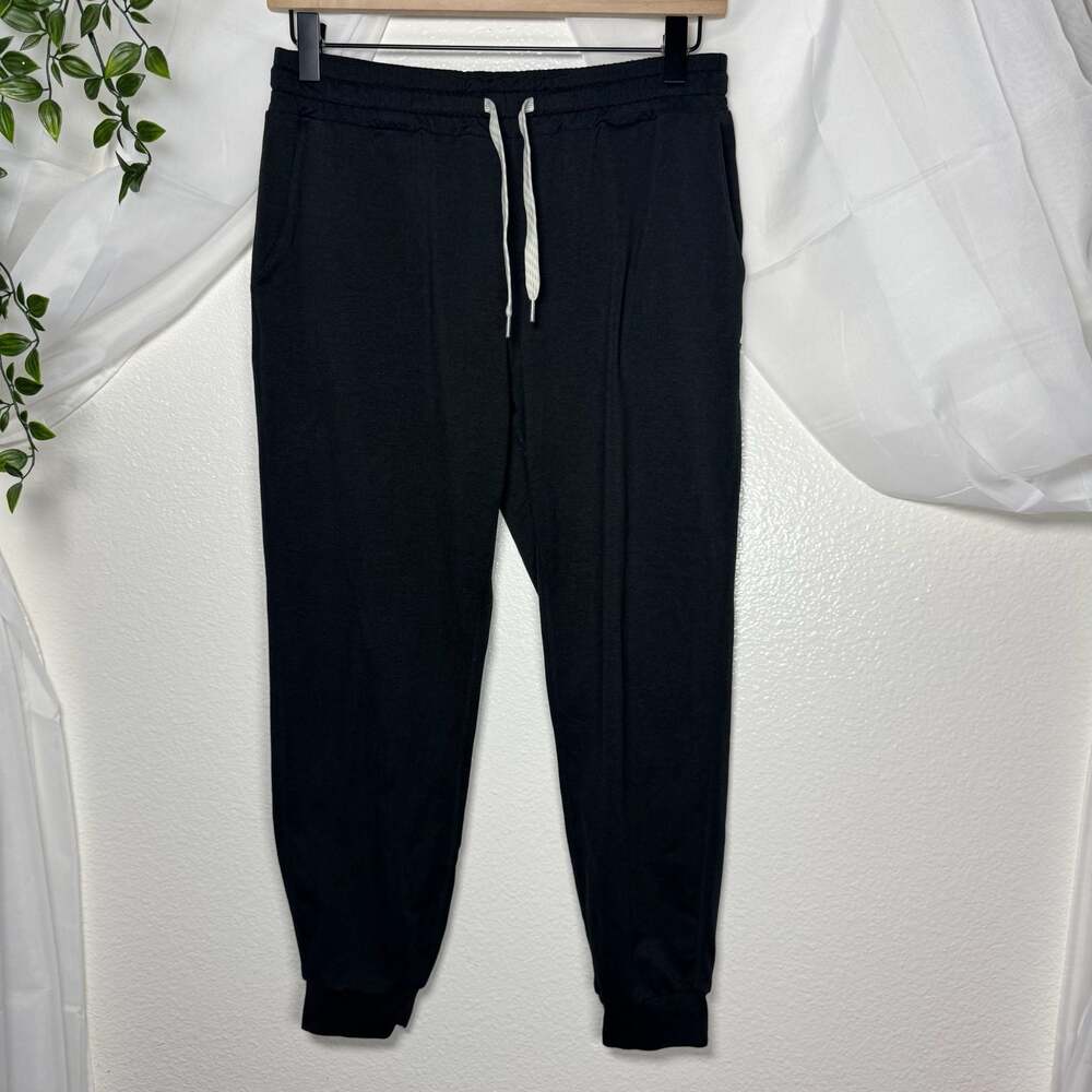 Vuori Women's Performance Jogger Black Heather Pants Style